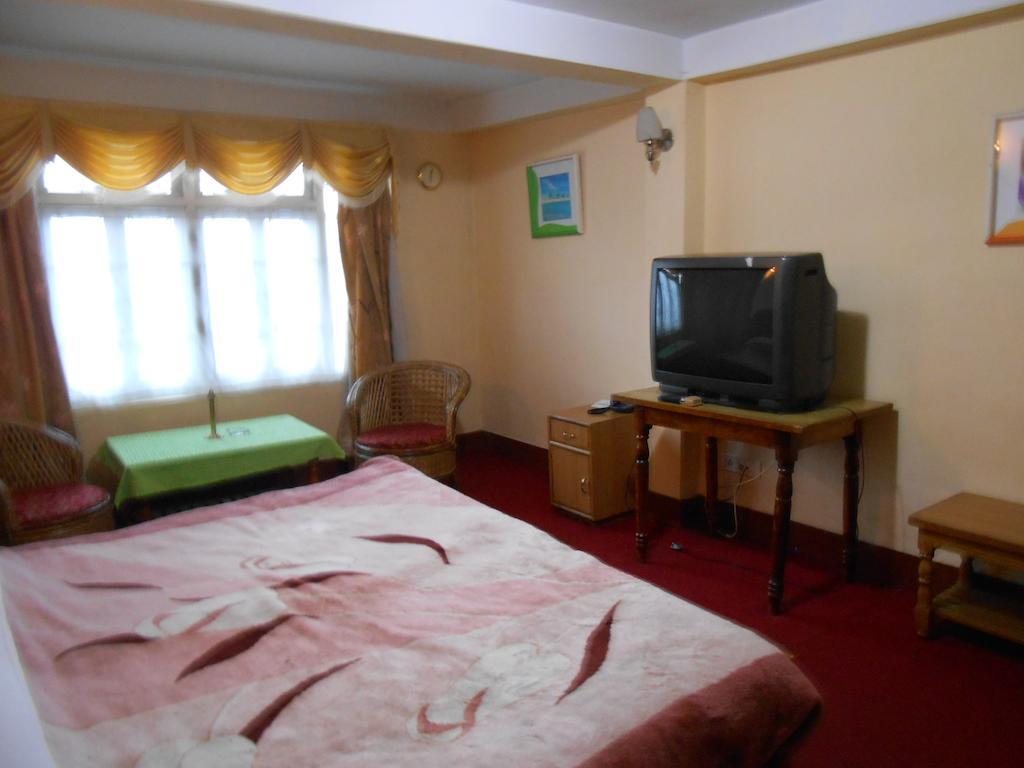 Pradhan Residency Дарджилинг Экстерьер фото